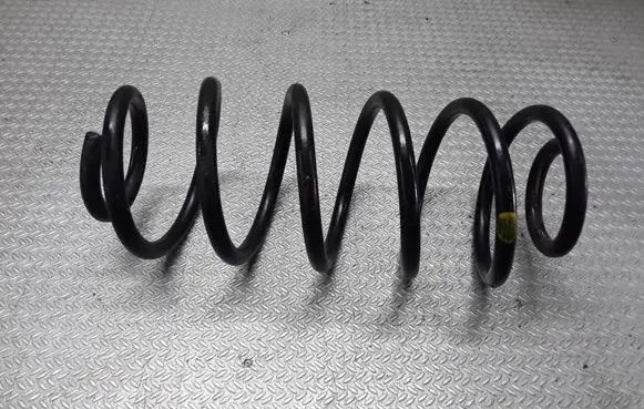 Toyota Yaris Rear coil spring
