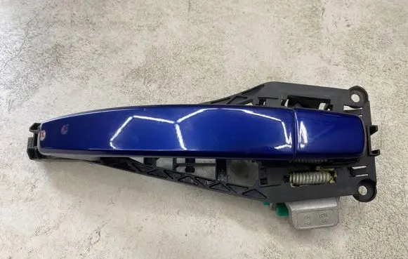 Opel Corsa D Front door exterior handle 24463524