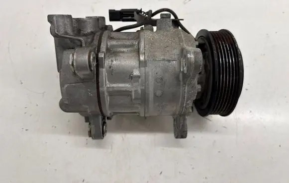 BMW 2 F44 Air conditioning (A/C) compressor (pump) 7948797 64527948797