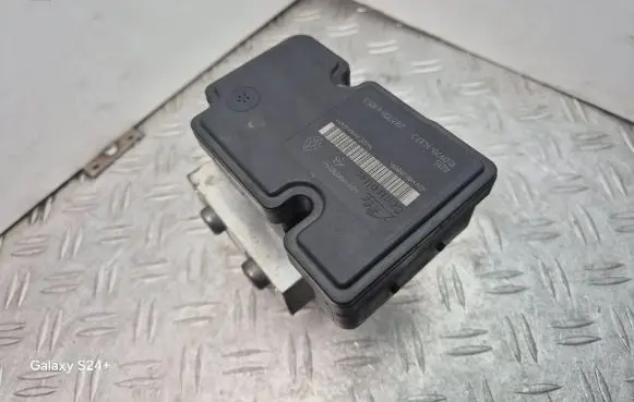 Renault Megane III ABS Pump 476603625R 10020702054 100987014373