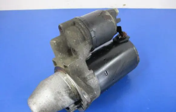 Opel Agila A Starter motor