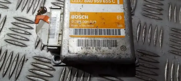 Audi A4 S4 B5 8D Airbag control unit/module 8a0959655c 0285001033