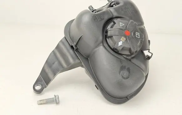 BMW i4 Coolant expansion tank/reservoir 7925641 1713 20666610