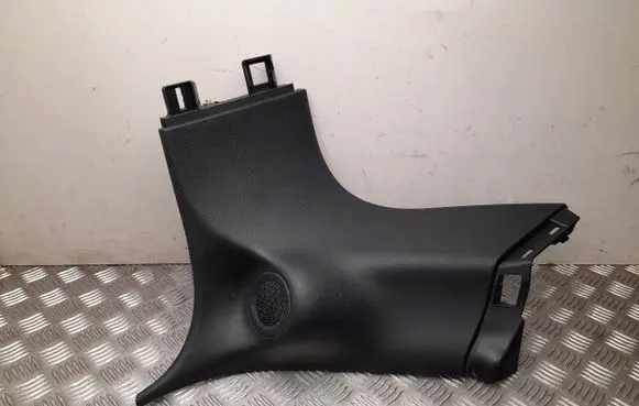 Jeep Grand Cherokee (D)pillar trim (top) 5VP14DX9AB