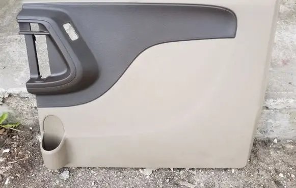 Chrysler Town u0026 Country V Sliding door card 1RF44HL5AB
