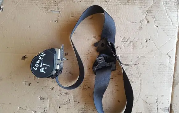 Ford Transit - Tourneo Connect Rear seatbelt