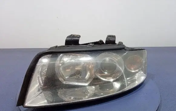 Audi A4 S4 B6 8E 8H Headlight/headlamp 8E0941003S