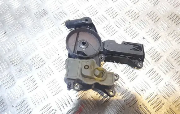Audi Q5 SQ5 Oil breather separator 06H103495J