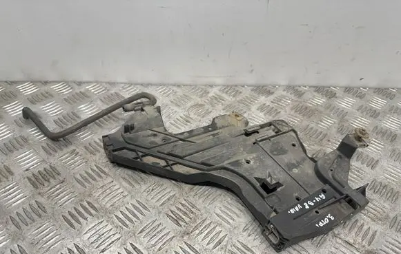 Audi A4 S4 B8 8K Headlight/headlamp mounting bracket 1301073033