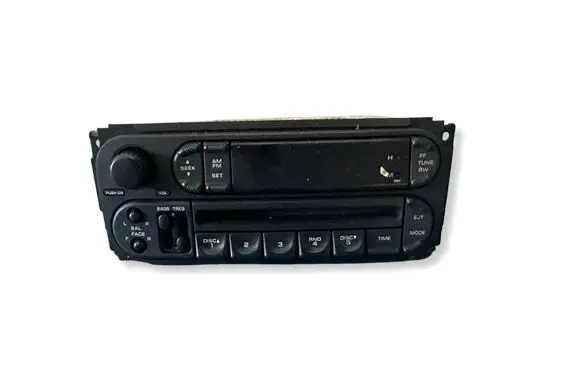Chrysler Voyager Radio/CD/DVD/GPS head unit P05064354A