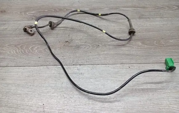Volvo S60 ABS rear brake sensor 1071160383 3524257