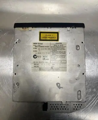 BMW 5 E60 E61 CD/DVD changer 6956939
