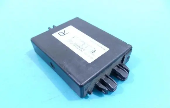 Toyota Sienna XL30 III Central body control module 89784-28011 IMPRK1258011