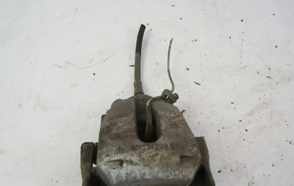 BMW 5 E39 Rear brake caliper 