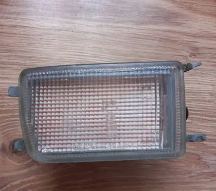 Front indicator light