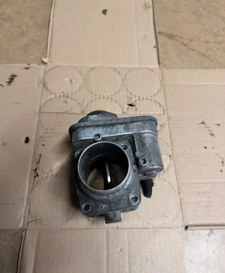 Opel Meriva B Throttle body valve 9981052101 12530795
