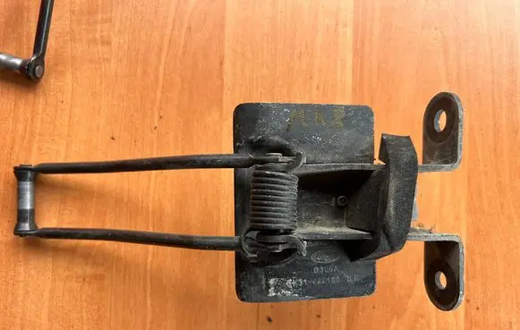 Ford Transit Rear door check strap stopper BK31V44100BK