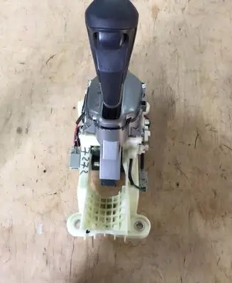 Honda Insight Gear shifter/selector TM8-J700