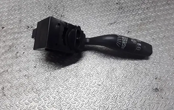 Honda HR-V Wiper control stalk