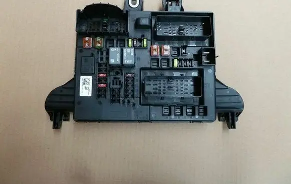 Fuse box set