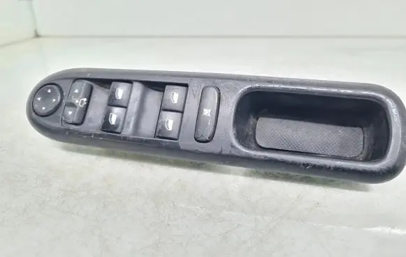 Peugeot 407 Electric window control switch 53269704 53269700