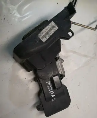Mazda 2 Front door lock DE9058F P3M71A219A641
