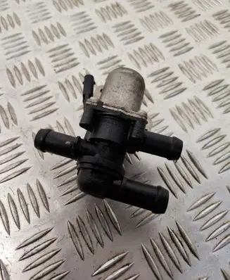 Volvo S90, V90 Electric auxiliary coolant/water pump 31338385