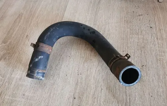 Honda CR-V Engine coolant pipe/hose