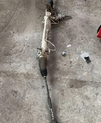 Toyota Corolla Verso AR10 Steering rack
