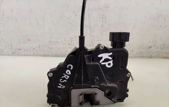Opel Corsa D Front door lock 55702899 0509062025 0325407955