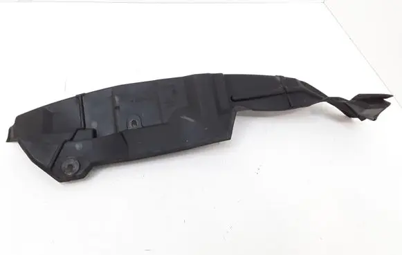 Audi A6 S6 C5 4B Intercooler air guide/duct channel 4B0821112B