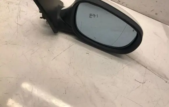 BMW 3 E90 E91 Manual wing mirror 7182695