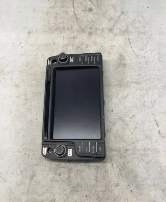 Volkswagen PASSAT B8 Radio/CD/DVD/GPS head unit 5G0919606