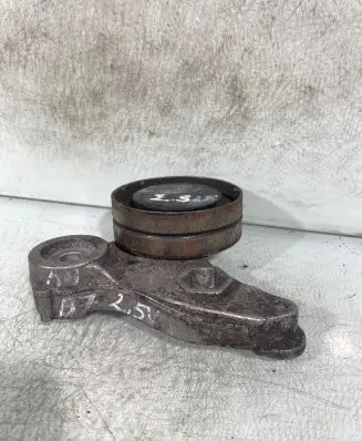 Audi A4 S4 B7 8E 8H Alternator belt tensioner 059145283a