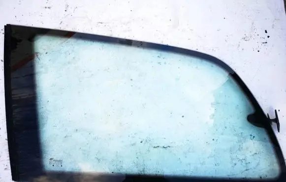Volkswagen Sharan Rear side window