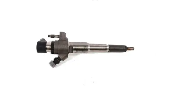 Renault Master III Fuel injector 166000372R