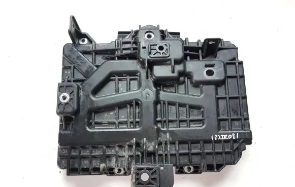 Hyundai i30 Battery tray 37150G4000