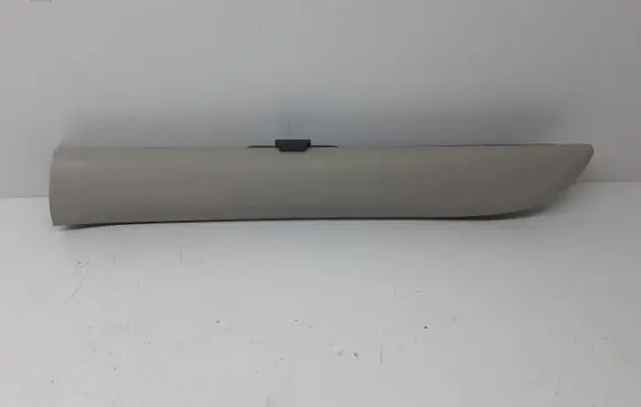 Citroen C4 I Picasso Estate rear side window sun shade/blind 96848053