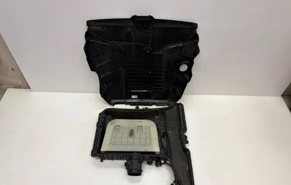 Audi Q7 4M Engine cover (trim) 4M0133849 4M0133837