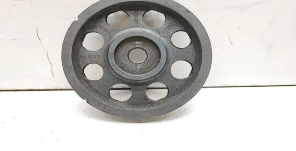 Audi A6 S6 C4 4A Camshaft pulley/ VANOS 046130111C