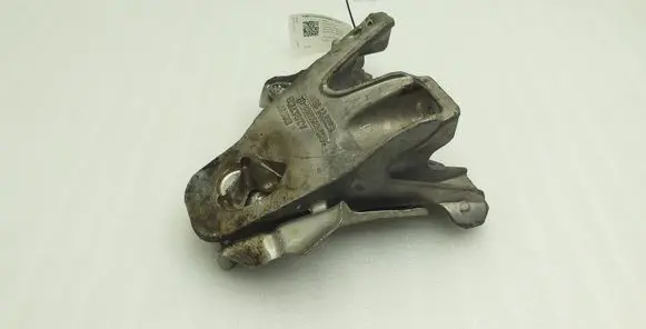 BMW X5 F15 Engine mounting bracket 6853208 22116853208