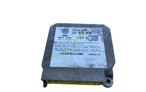 Volkswagen Golf IV Airbag control unit/module 1J0909609