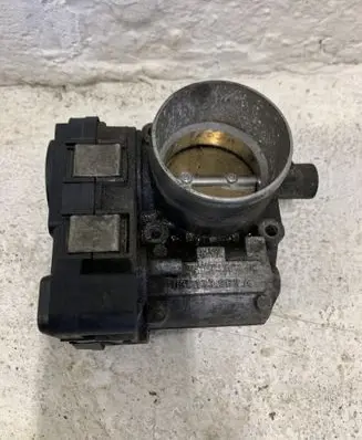 Audi A3 S3 8P Throttle valve 03C133062A