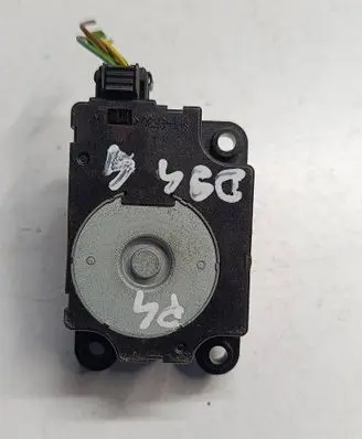 Citroen DS4 Air flap motor/actuator T1006419G 1000100010 2807111B