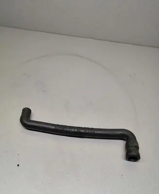 Volkswagen Golf IV Breather hose/pipe 06A103221C
