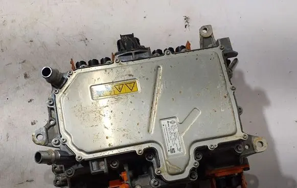 Renault Espace VI Voltage converter inverter 5DH405