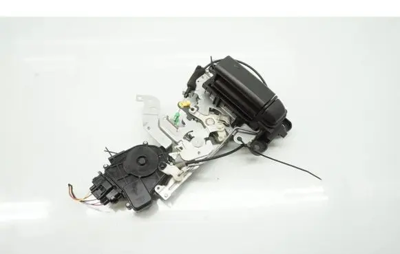 Mazda 5 Rear door lock