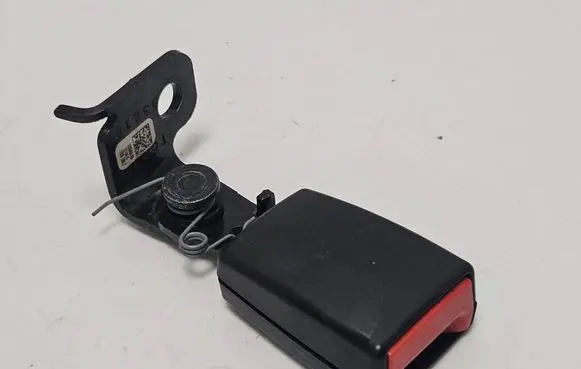 BMW X3 F25 Rear seatbelt buckle 7235455