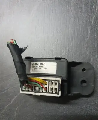 Chevrolet Captiva Other control units/modules 96825990