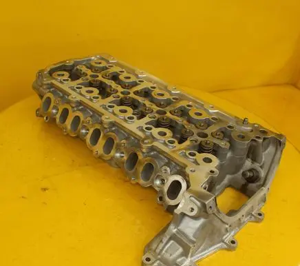 Jaguar XE Engine head PB64D36090AA